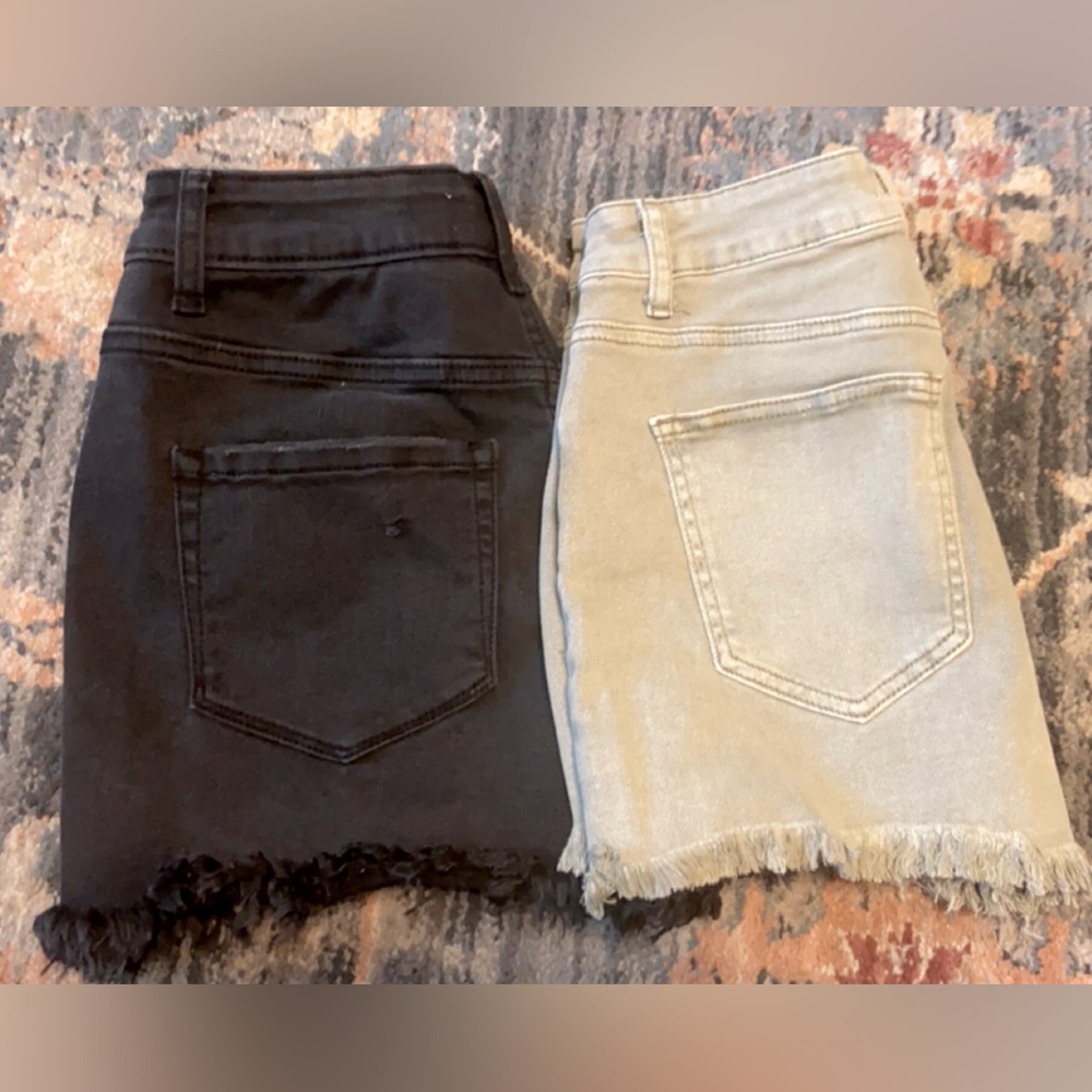 2 pair of small black and olive fringed jean shorts both small. Brand New!